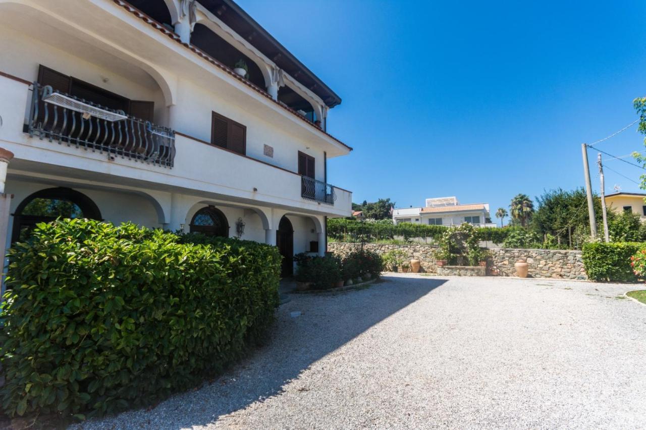 Villa Pomelia Santa Domenica Talao Exterior foto